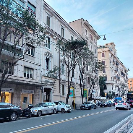 Ych-Casa Indipendente In Zona Prati Apartment Rome Luaran gambar