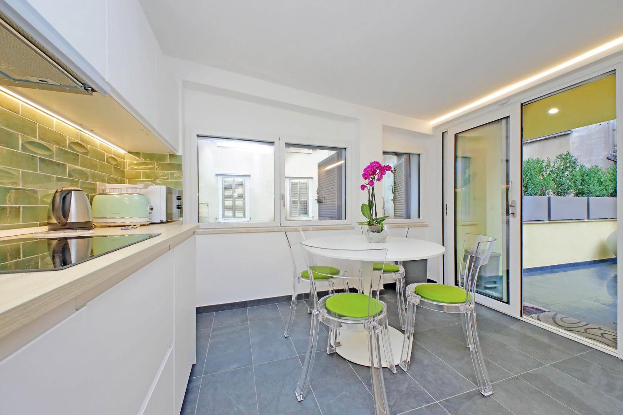 Ych-Casa Indipendente In Zona Prati Apartment Rome Luaran gambar